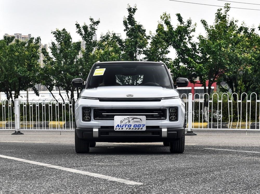 import Geely ICON